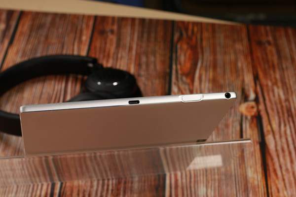 Alldocube X - đối thủ mới của Samsung Galaxy Tab S4 3