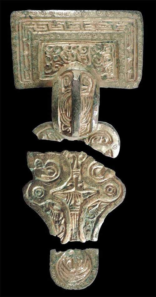 Phụ nữ Anglo-Saxon được chôn cất cùng các trang sức xa xỉ 2