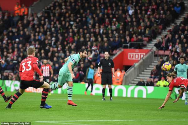 Southampton 3-2 Arsenal: Màn rượt đuổi đầy kịch tính 4