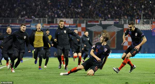 Croatia 3-2 Tây Ban Nha: Chiến thắng nghẹt thở 7