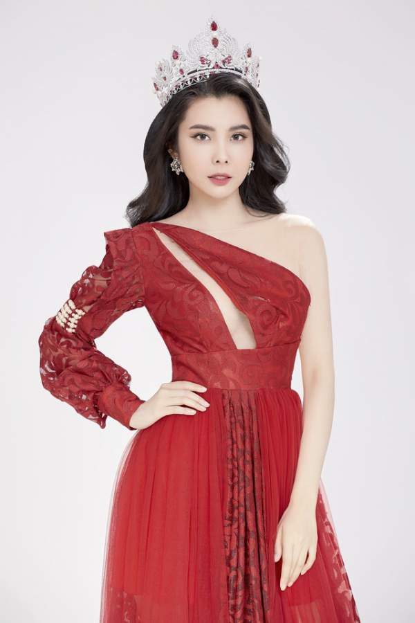 Chiêm ngưỡng nhan sắc Hoa hậu Huỳnh Vy 2