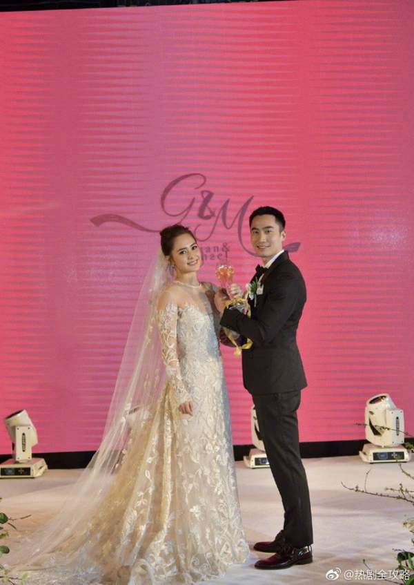 Chung Hân Đồng diện ba chiếc váy tuyệt đẹp trong hôn lễ tại Hồng Kong 5