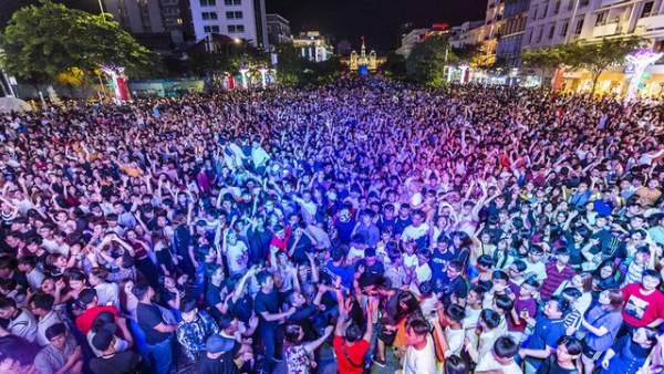 Sao Việt tưng bừng trong Lễ hội đón năm mới cùng 50 ngàn khán giả 2