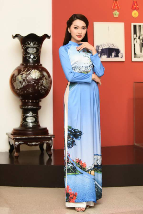 Hoa hậu Ngọc Hân nói gì về "bạn gái tin đồn" của cầu thủ Phan Văn Đức? 7