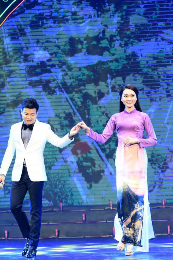 Hoa hậu Ngọc Hân nói gì về "bạn gái tin đồn" của cầu thủ Phan Văn Đức? 5