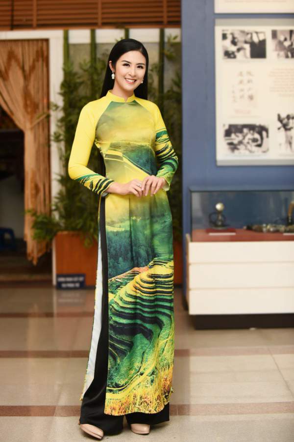 Hoa hậu Ngọc Hân nói gì về "bạn gái tin đồn" của cầu thủ Phan Văn Đức? 9