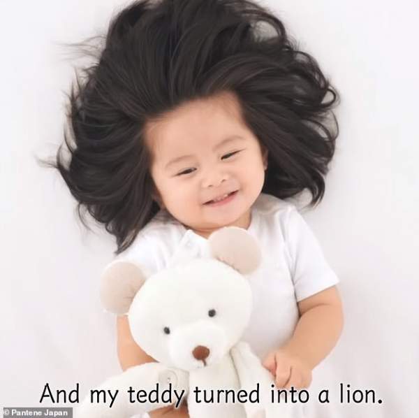 Em bé một tuổi có mái tóc bồng bềnh trở thành... gương mặt quảng cáo gây sốt 4