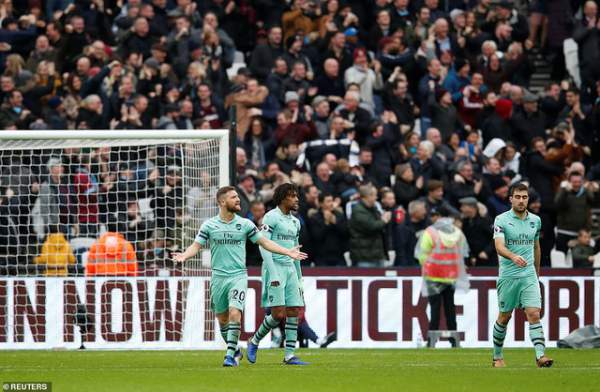 West Ham 1-0 Arsenal: Cú sốc cho "Pháo thủ" 4