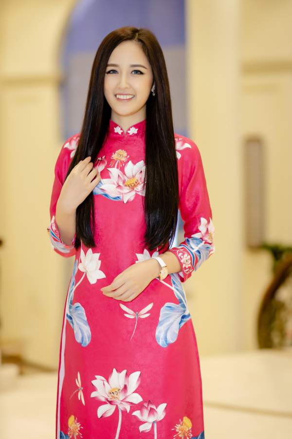 Cuộc sống sung túc, hot girl Tâm Tít sang chảnh không kém Hoa hậu Mai Phương Thuý 2