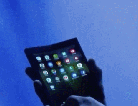 Samsung hé lộ thời điểm ra mắt smartphone có thể gập được 3