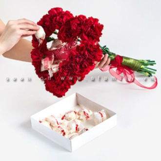 Cách bó hoa hồng hình trái tim ngọt ngào cho Valentine 7