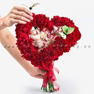 Cách bó hoa hồng hình trái tim ngọt ngào cho Valentine 8