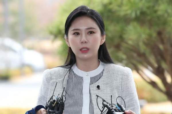 Vụ xâm hại tình dục hơn 100 lần của nữ diễn viên quá cố Jang Ja Yeon bất ngờ được lật lại 2
