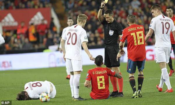 Sergio Ramos lập công, Tây Ban Nha nhọc nhằn hạ Na Uy 4