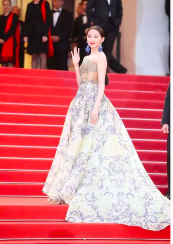 Quan Hiểu Đông đẹp "mơ mộng" tại Cannes 2019 5