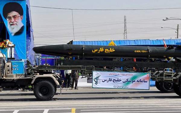 3 vũ khí giúp Iran “lật ngược thế cờ” trong cuộc đối đầu với Mỹ 4
