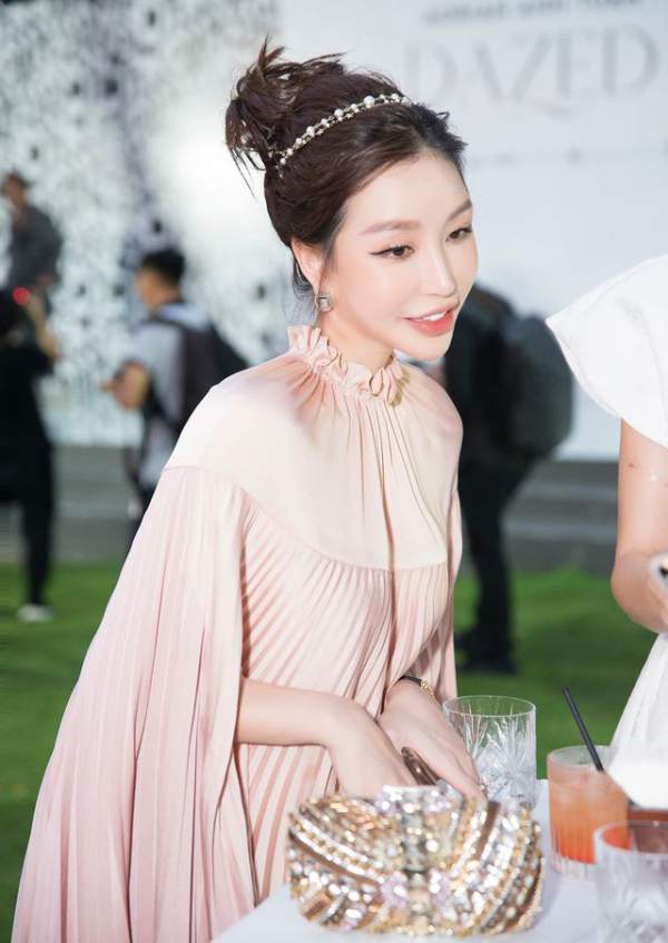 Hoa hậu Lam Cúc khoe vẻ đẹp nữ thần trong sự kiện thời trang 6