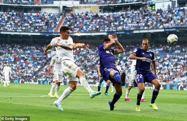 Real Madrid đánh rơi chiến thắng đáng tiếc trước Valladolid 3