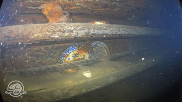 Hình ảnh kinh ngạc về con tàu đóng băng thời gian" sau gần 200 năm chìm dưới đáy biển 4