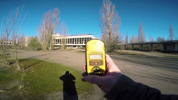 Tôi bị đốt bởi một con muỗi nhiễm xạ ở Chernobyl 3