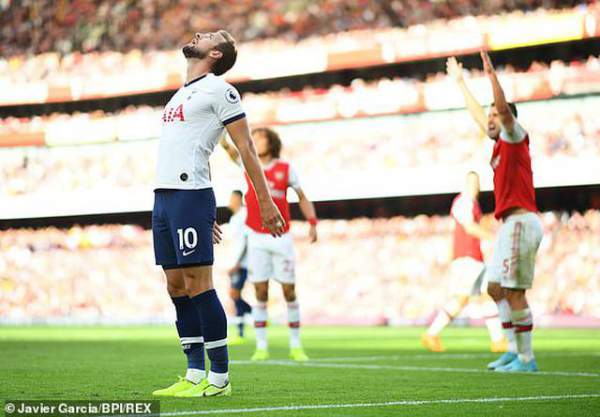 Arsenal 0-1 Tottenham (hiệp ): Eriksen mở tỉ số 13