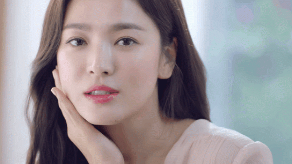 Song Hye Kyo dẫn đầu danh sách 10 mỹ nhân đẹp nhất xứ Hàn 7