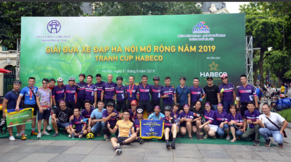 Hà Nội rực rỡ chào đón Giải đua xe đạp Hà Nội mở rộng 2019 tranh cúp Habeco 4