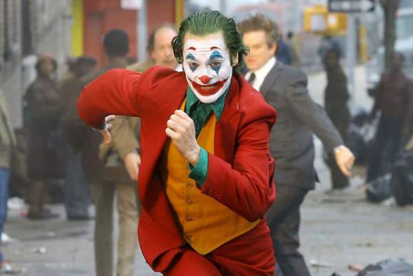 Nam tài tử nhập vai Joker suýt “phát điên” trong quá trình chuẩn bị cho vai diễn 5