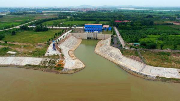 Cận cảnh nhà máy nước sạch lớn nhất Hà Nội có thể uống tại vòi 3