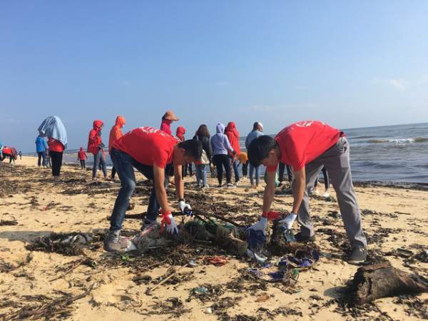 Quảng Bình: 1.000 bạn trẻ tham gia chiến dịch “Hãy làm sạch biển - Tử tế với đại dương” 2