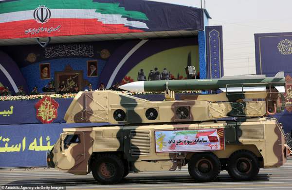 Iran “thị uy” bằng dàn khí tài “khủng” giữa lúc Trung Đông căng thẳng 3