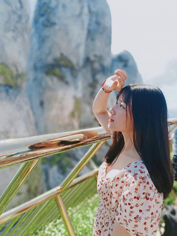 Nữ sinh Đà Nẵng sở hữu chiếc mũi cao xinh đẹp 3