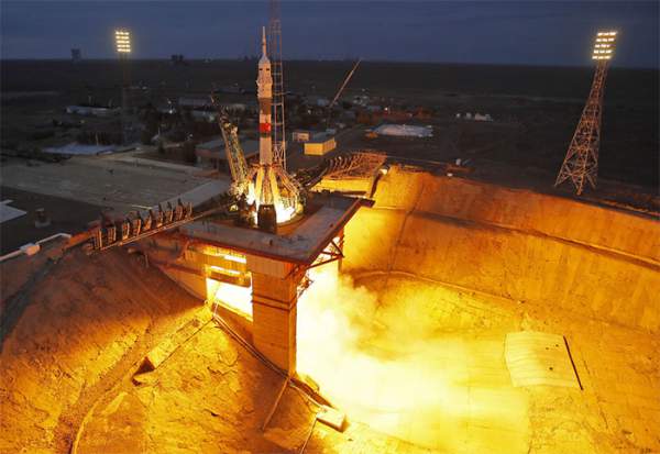 Khung cảnh kỳ vĩ khi tàu vũ trụ Nga được phóng lên ISS 7