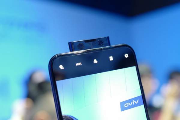 Smartphone Vivo V17 Pro ra mắt ấn tượng với 6 camera phân giải lớn 3