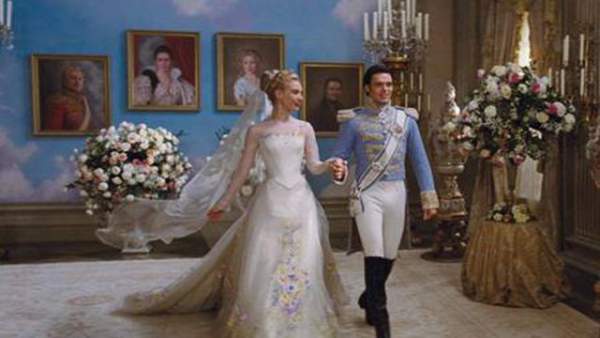Những bộ váy cưới nổi tiếng của điện ảnh thế giới 13