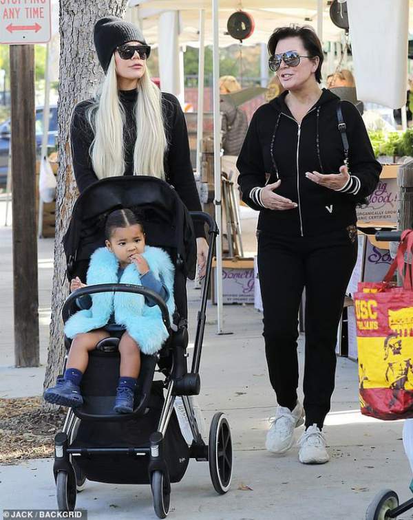 Con gái của Khloe Kardashian càng lớn càng đáng yêu 2