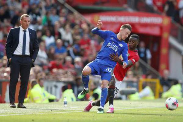 Man Utd 1-0 Leicester City: Bàn thắng duy nhất từ chấm 11m 14