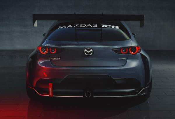 Ra mắt phiên bản Mazda3 công suất 350 mã lực 6