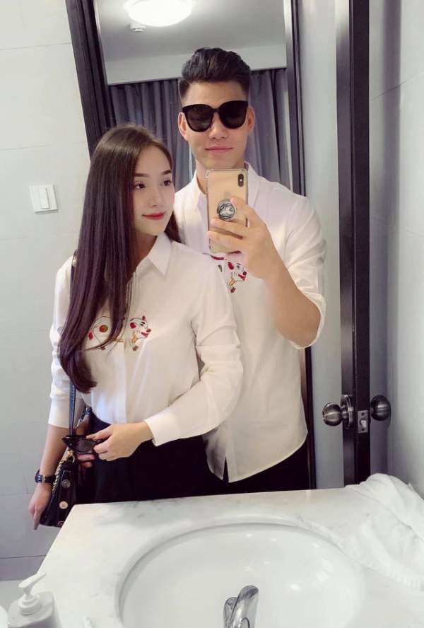 Cầu thủ Vũ Văn Thanh tỏ tình mùi mẫn với bạn gái, fan hô hào "mau cưới đi" 5