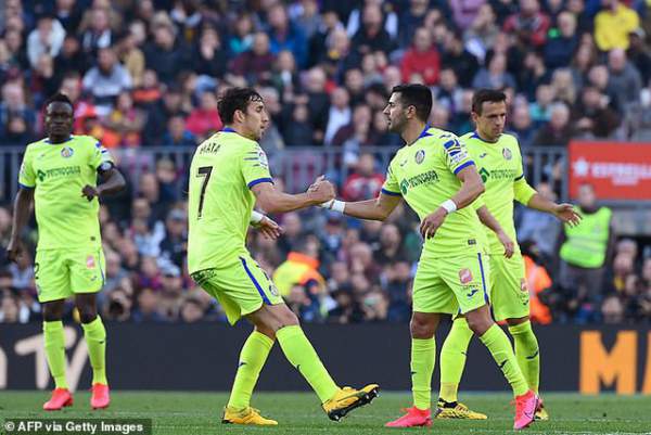 Griezmann tỏa sáng, Barcelona đánh bại đội xếp thứ ba La Liga 8