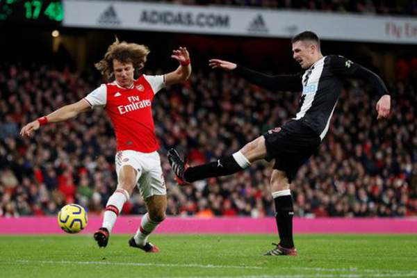 Những khoảnh khắc trong chiến thắng giòn giã của Arsenal trên sân Newcastle 15
