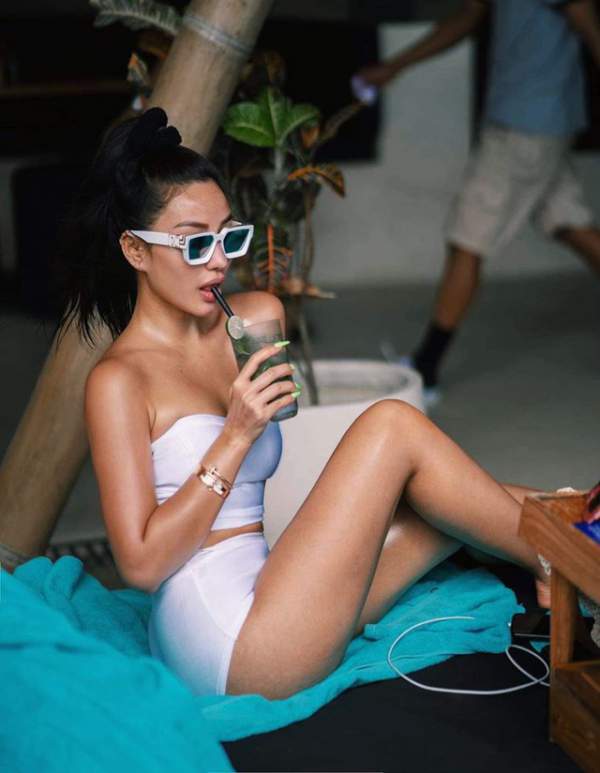 Vóc dáng đỉnh cao như người mẫu bikini của cựu hot girl số 1 Sài Gòn 7