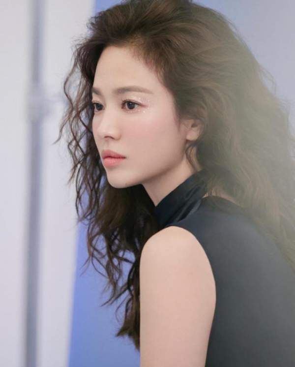 Song Hye Kyo xinh đẹp tại tuần lễ thời trang Milan 11