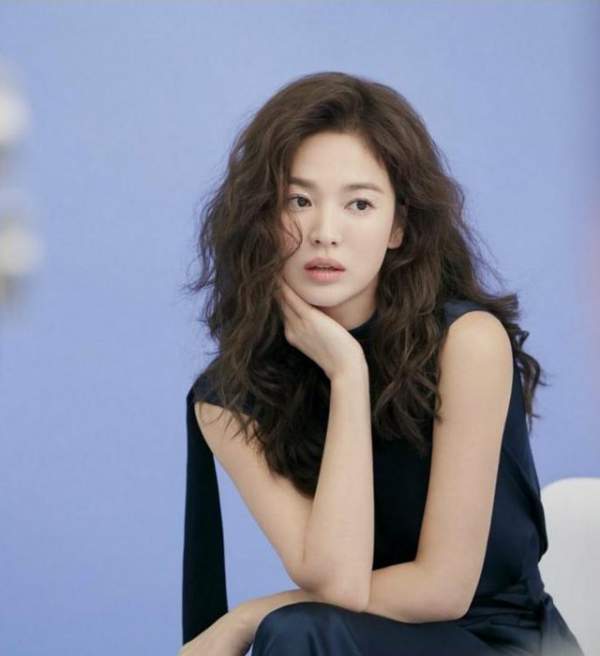 Song Hye Kyo xinh đẹp tại tuần lễ thời trang Milan 10