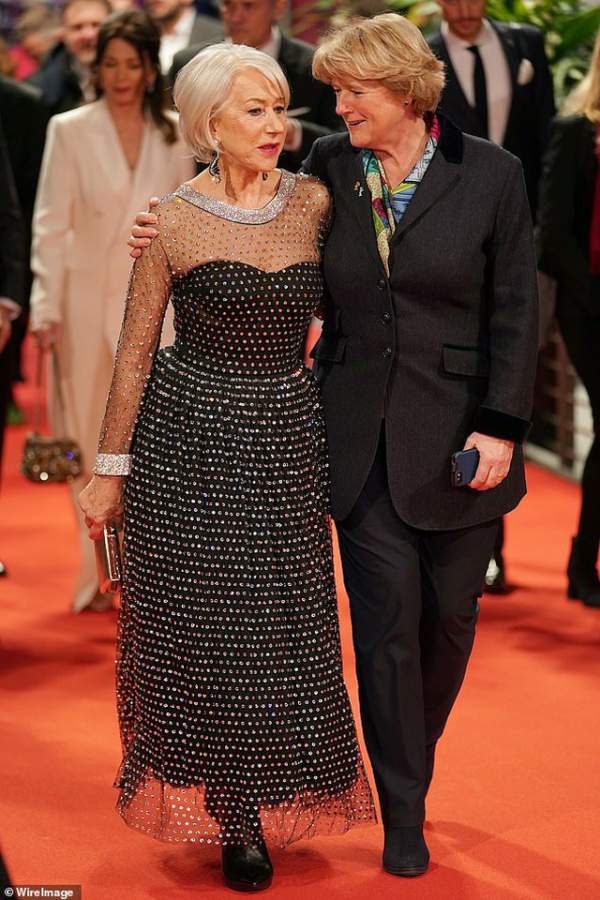 Helen Mirren trẻ trung, xinh đẹp ở tuổi 75 6
