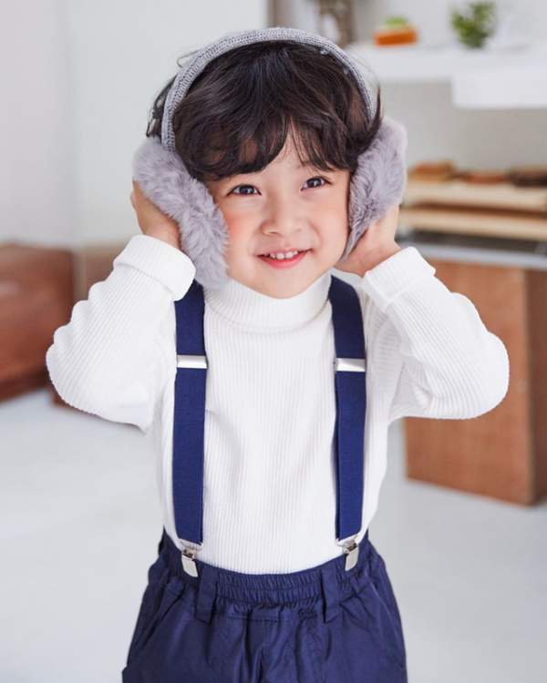Phim mới của Kim Tae Hee gây sốt vì giao vai bé gái cho... bé trai 5