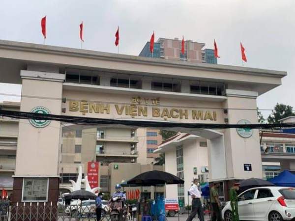 COVID-19 ngày 29/3: Chủ tịch TP.Hà Nội tiếp tục có công điện khẩn về "ổ dịch" Bệnh viện Bạch Mai 8
