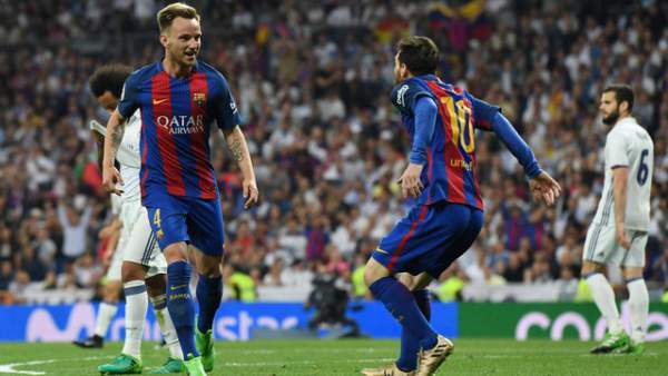 Chế giễu Messi, Rakitic nhận cái kết buồn ở Barcelona 2