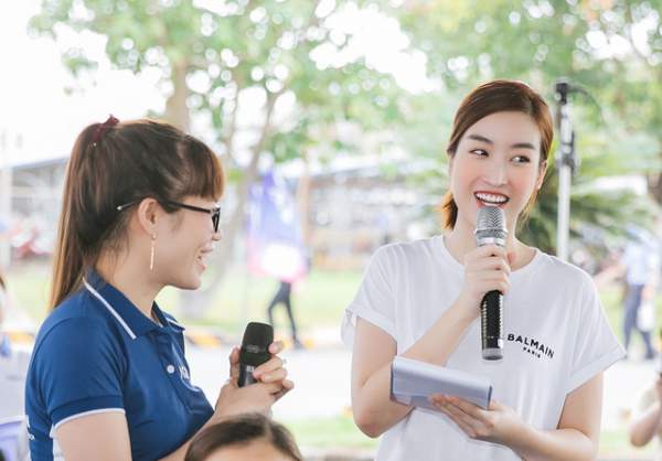 Hoa hậu Đỗ Mỹ Linh, Trần Tiểu Vy cùng dàn Á hậu đi hiến máu nhân đạo 4