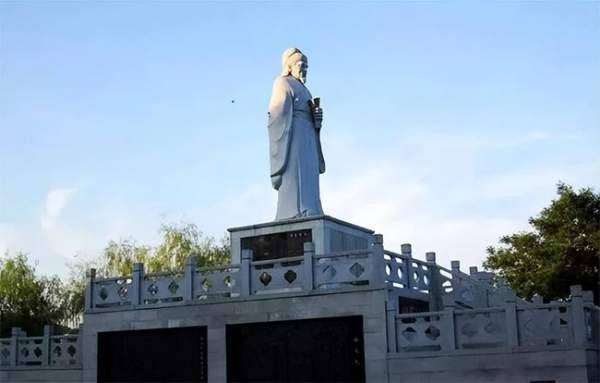 Bí ẩn "cây ôm tượng Phật" ở Trung Quốc: Chuyên gia giải mã từ câu chuyện già làng kể lại 3